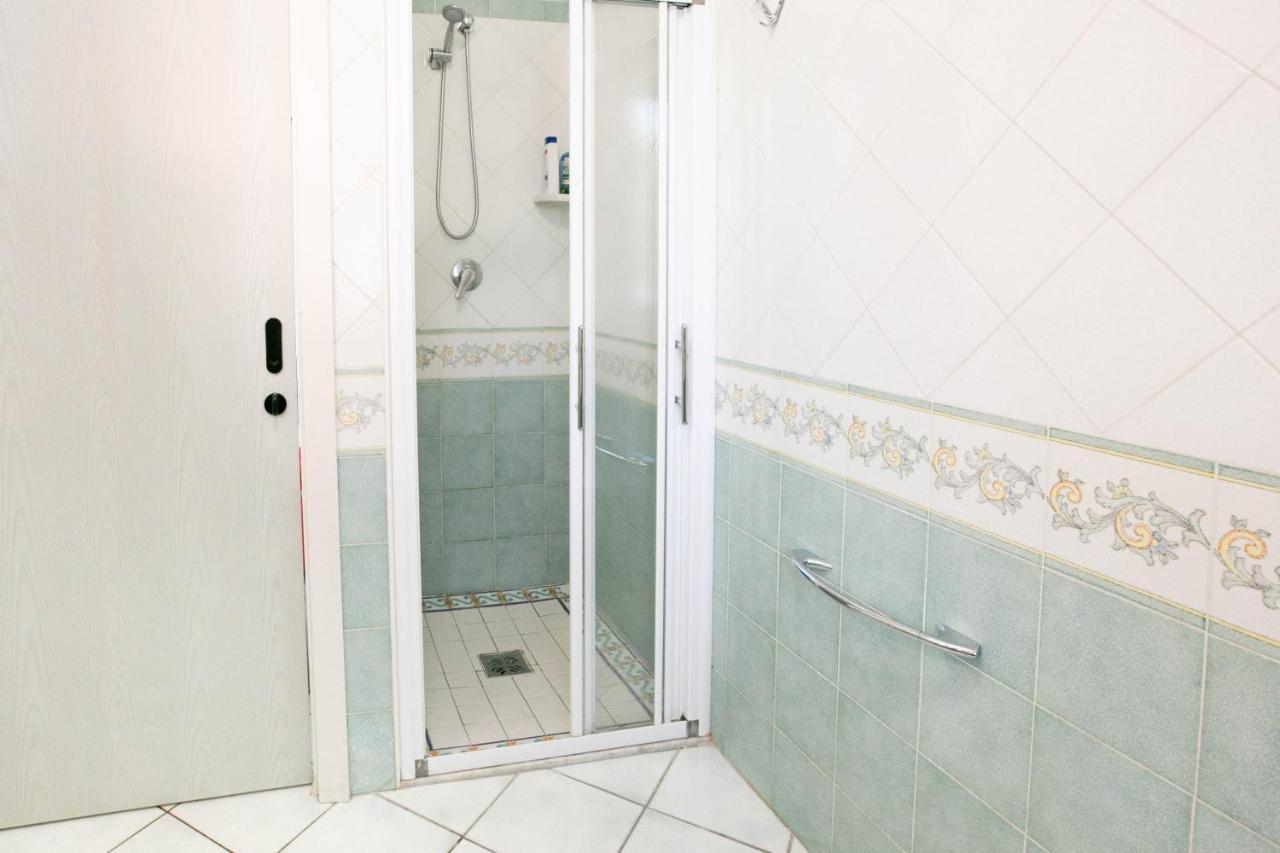 Residence Villa Dei Pini Rimini Extérieur photo